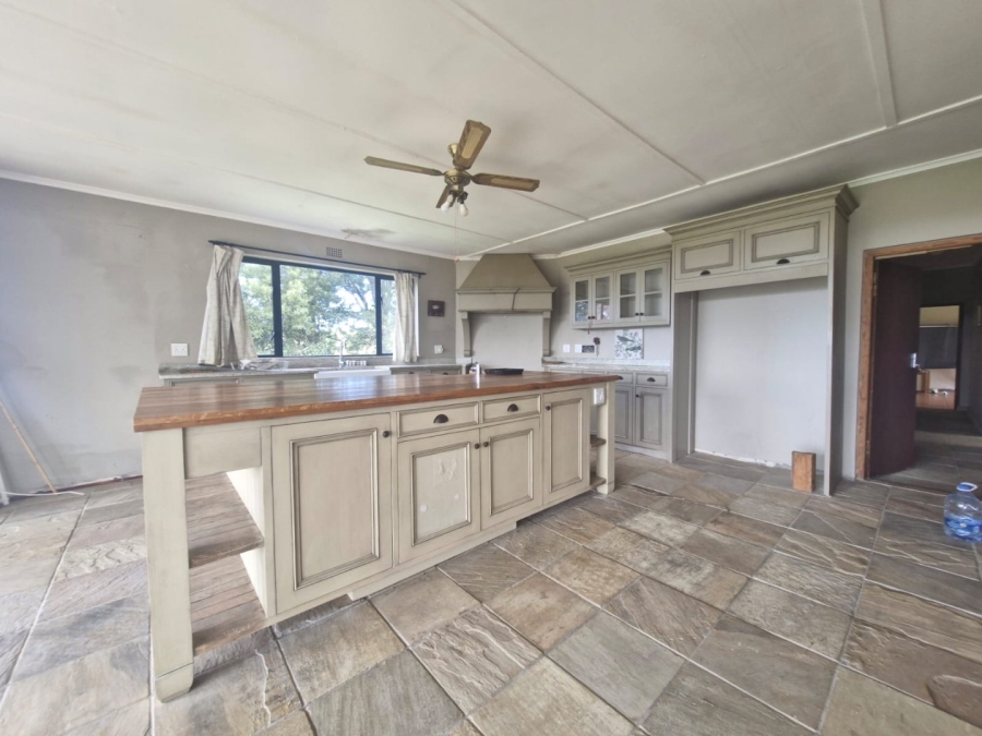 Commercial Property for Sale in Hoekwil Western Cape